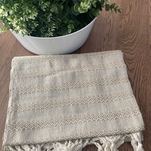 XL Baby Carrier (Fular) Mexican Rebozo- White Desert - 196 inch (5m) X 23inch (60cm). Ideal for Doulas, Midwives, Prenatal Care and Babies.