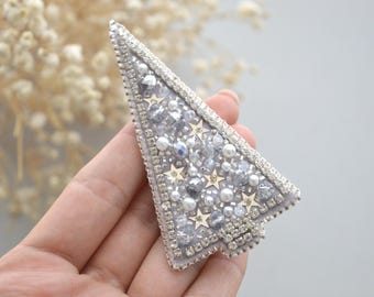 White Christmas tree beaded brooch making kit | Christmas gift | Seed Bead Brooch kit | DIY Craft kit