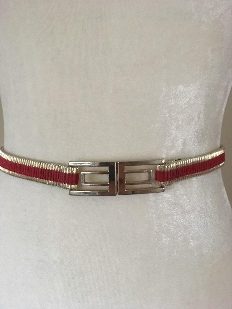 Vintage gold metallic and red stretch belt with geometric clasp