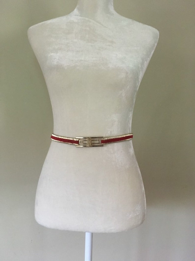 Vintage gold metallic and red stretch belt with geometric clasp