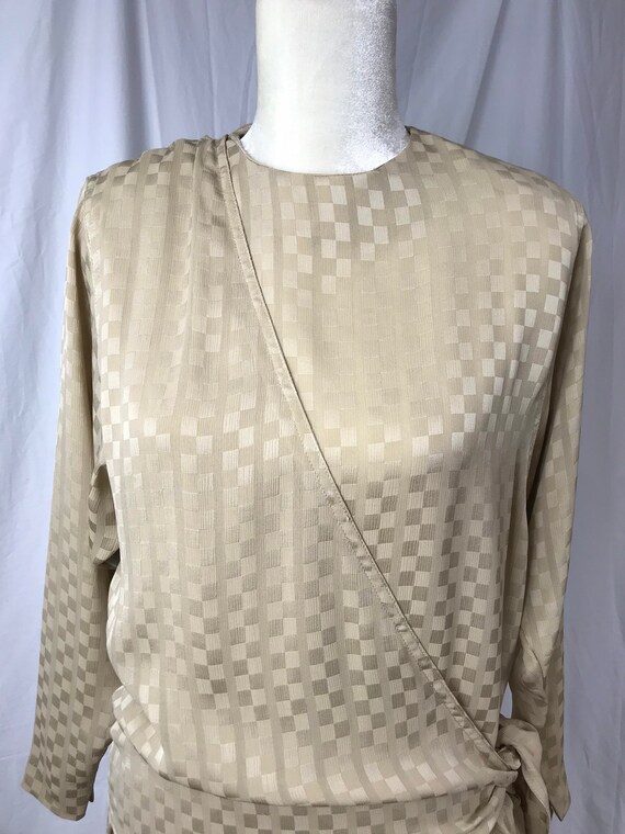 Vintage 80's Champagne Dress with checkered patte… - image 3