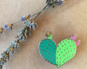 Corazon de Nopal Pin