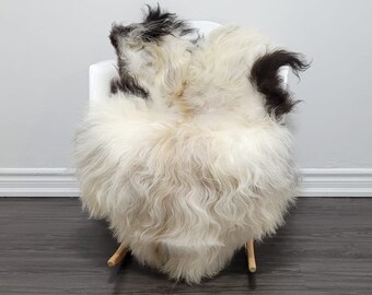 Genuine Sheepskin Rug / Real Sheepskin Rug / Icelandic Sheepskin Rug / Sheepskin Pelt / Scandinavian Decor Sofa Sheepskin /Natural Sheepskin