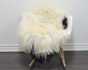 Genuine Sheepskin Rug / Real Sheepskin Rug / Icelandic Sheepskin Rug / Sheepskin Pelt / Scandinavian Decor Sofa Sheepskin /Natural Sheepskin