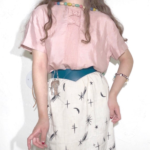 1950's Silk Dust Rose Pleat Button Back Blouse, De