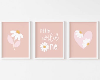 Daisy Nursery Print Set of 3, Little Wild One Modern Baby Daisy Decor, Neutral Pastel Floral Wall Art, Pink Boho Scandi Kids Room PRINTABLE