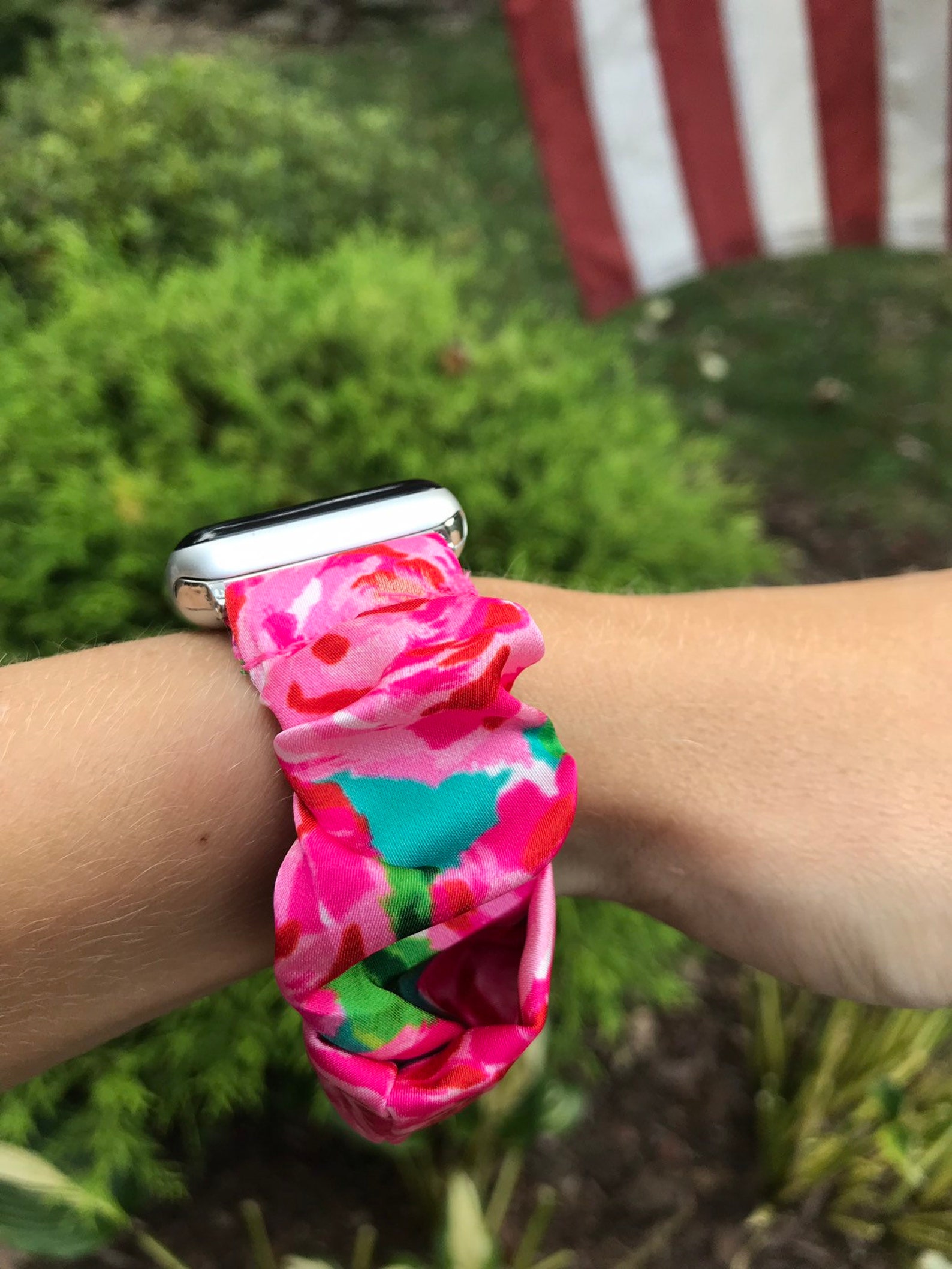 Apple Watch Band Lilly Scrunchie 38mm 40mm 42mm 44mm M/L | Etsy