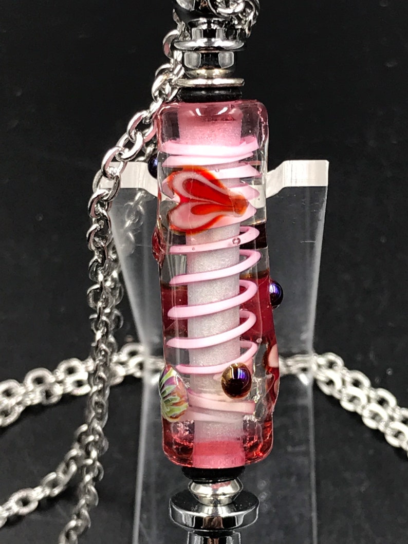 Magnifying Glass Necklace Heart Magnifying Glass Necklace Beaded Mini Magnifying Glass with Stainless Steel Chain Lampwork Glass necklace