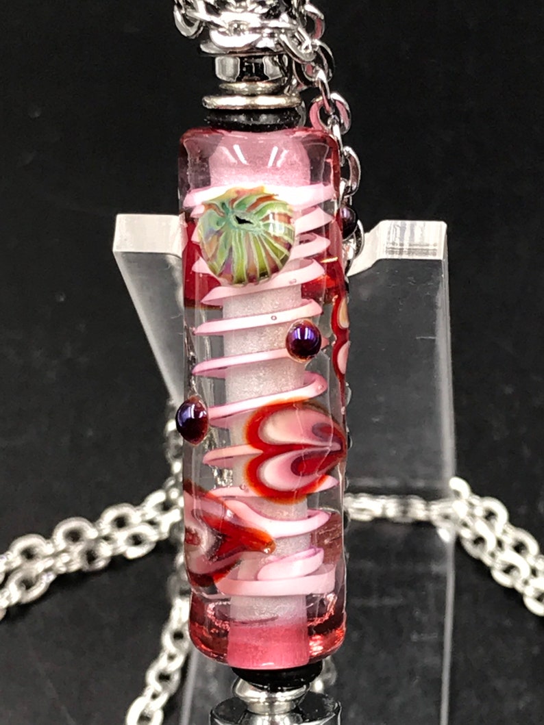 Magnifying Glass Necklace Heart Magnifying Glass Necklace Beaded Mini Magnifying Glass with Stainless Steel Chain Lampwork Glass necklace