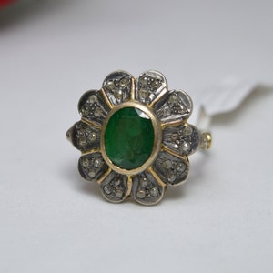 Rare Antique Vintage handmade Emerald Diamond ring - Victoria era