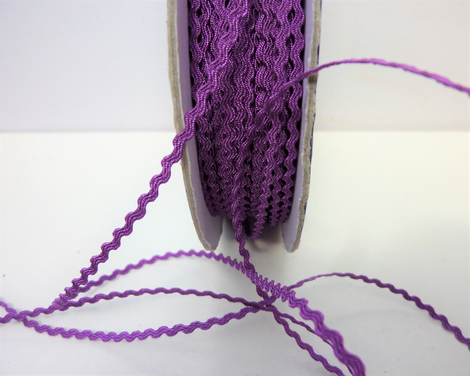 Narrow purple ric rac trim sew on wavy edging embellishment Etsy Polska