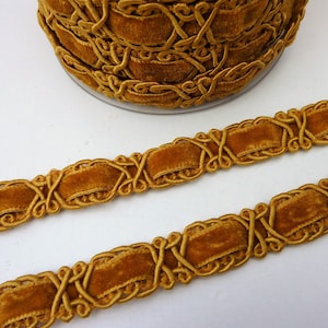 Mustard yellow dark gold velvet trim for upholstery clothing furniture, medieval style 16mm 5/8 inch wide, col #42