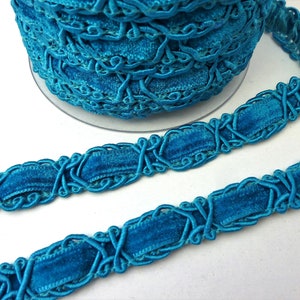 Turquoise blue velvet trim for upholstery clothing lampshades furniture, medieval style 16mm 5/8 inch wide, col #20