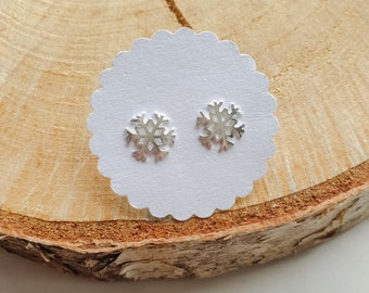 minimalist earrings snowflake stud earrings