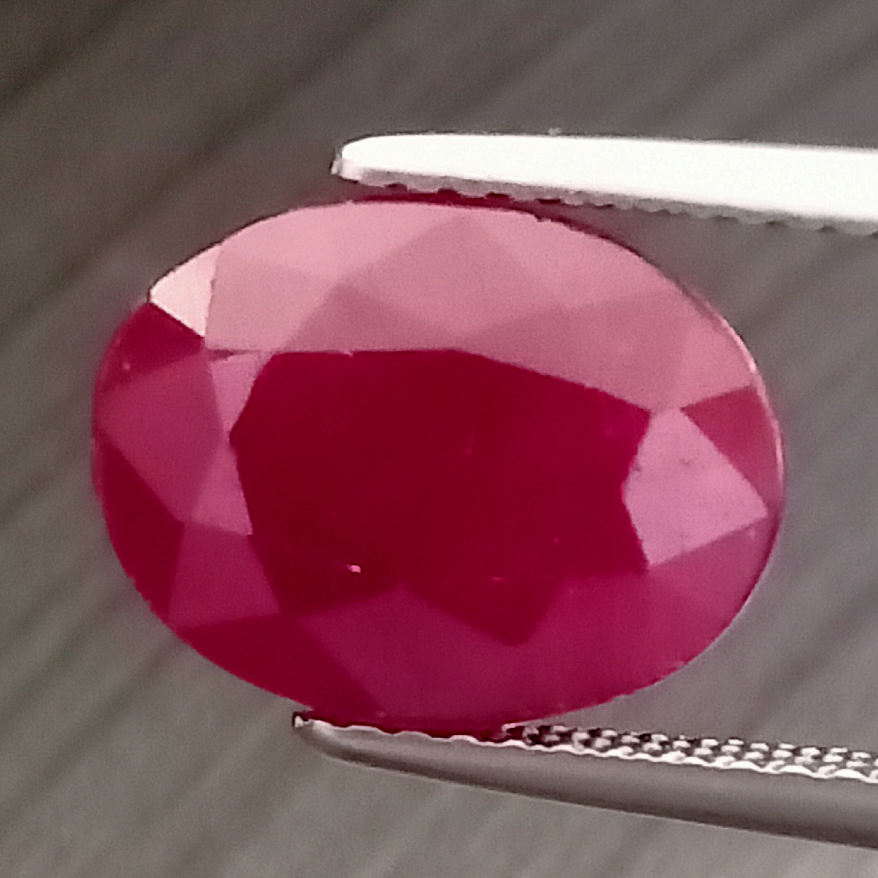 Certified 5 Carat + No Heat Ruby , Natural Ruby Mozambique , 5.69
