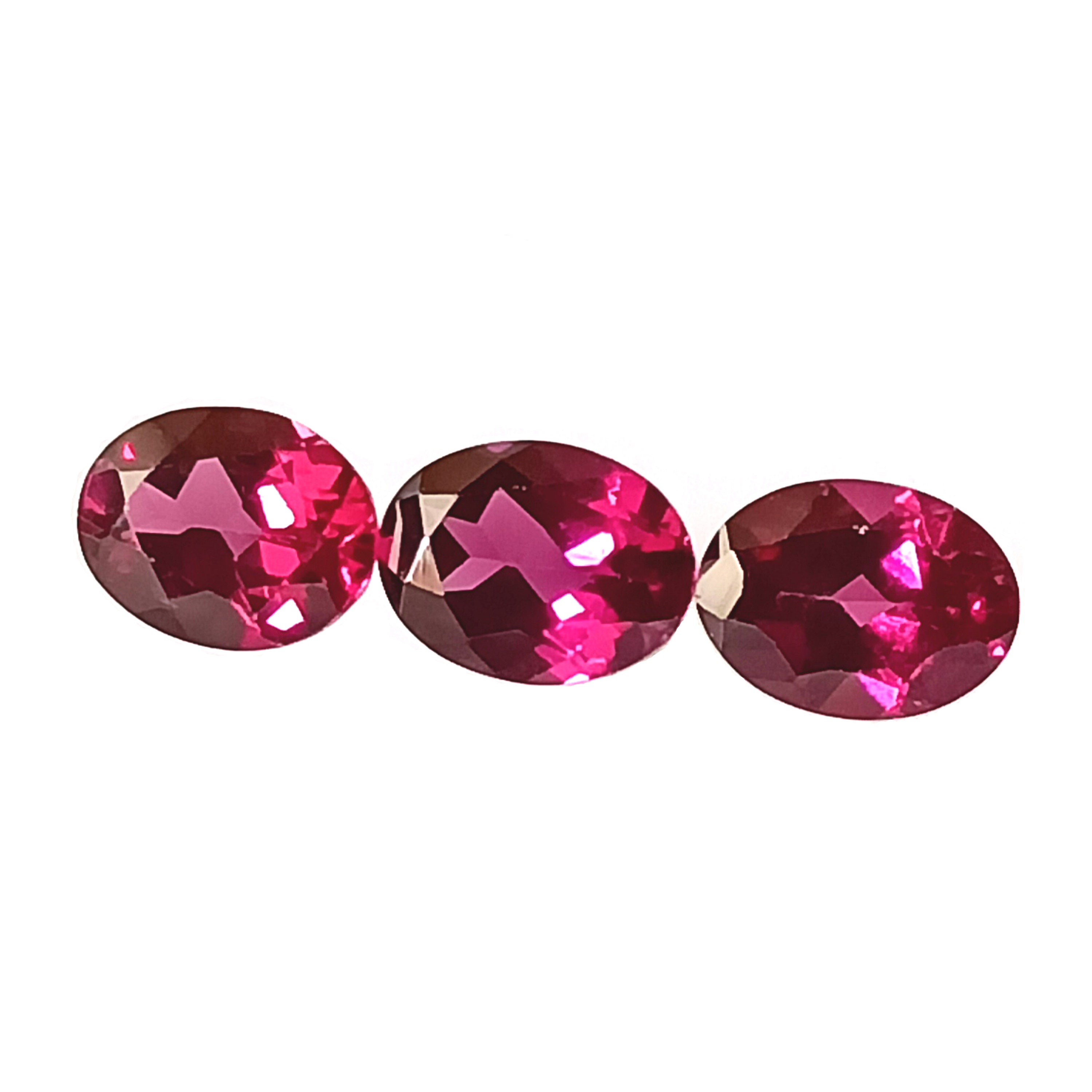 Raspberry Garnet , 1 Carat Size , African Garnet , 4.55 Cttw