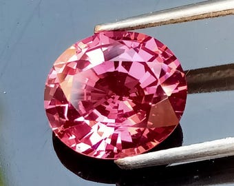 VVS Quality, Hot Purple,Pink Spinel, Spinel, Vietnam Pink Spinel, 3.89 Ct, Pink Spinel,  Unheated Spinel, Vietnamese Spinel, Natural Spinel