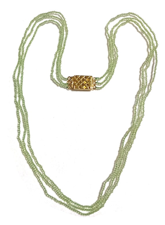 Peridot on sale beaded necklace