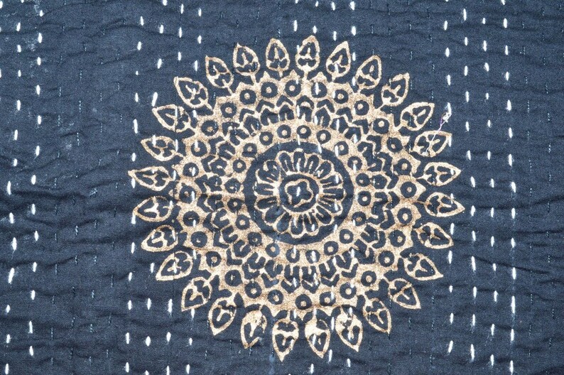 Indian Handmade Pure Cotton Hand Block Print Kantha Quilt Vintage Kantha Blanket Bedspread Throw Gudri Perfect Match for Bed King size