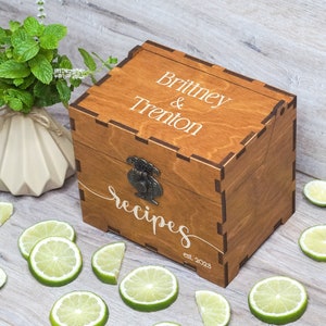 Recipe box with dividers & 4x6 recipe cards Personalized engraved wood box Bridal shower decor Mothers day gift Christmas