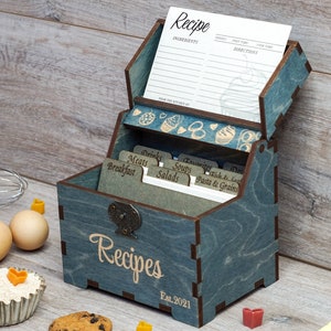 Wood recipe box with dividers & 4x6 recipe cards with cupcakes Personalized engraved wooden box Custom recipe card box