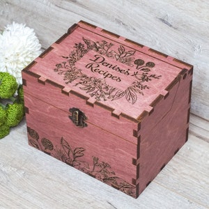 Recipe Box With Floral Frame, Dividers & 4x6 Recipe Cards Personalized Dark Engraved Wood Box for Bridal Shower, Mothers Day Gift