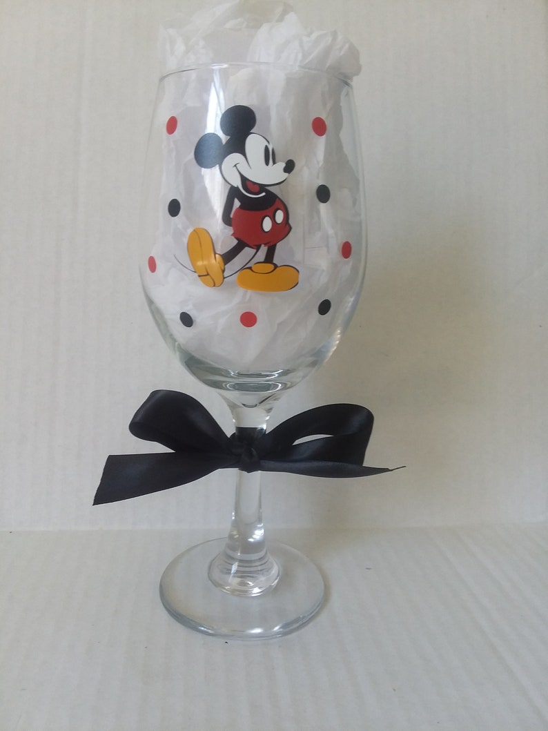 Mouse Wine Glass image 1