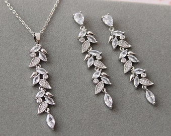Silver Bridal Earring And Necklace set, Leaf Wedding Jewelry set Dangle Earrings Bridal Earrings,Bridal Jewelry set, Crystal Drop  Necklace