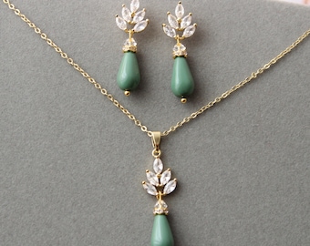 Gold Bridal Jewelry Set, Green Pearl Drop, Leaf Necklace Earrings