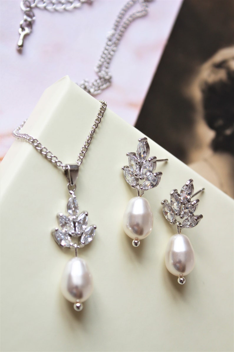 Silver Wedding Earring and Necklace Set Art Deco Earrings Etsy UK