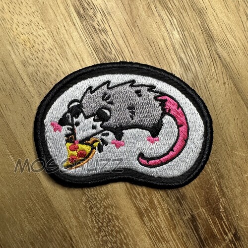 Pizza Possum Patch (Sew On)