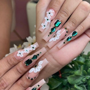 Emerald Goddess 2 XXL press on nails 3D Acrylic flower nails Nude nails Emerald Green Nails Luxury image 1