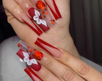 XoXo Glam | Valentine’s Day nails | red nails | 3D acrylic flower nails | luxury nails | coffin square stiletto nails