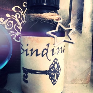 Binding Oil: Witchcraft Ritual Anointing Curio