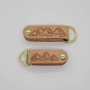Leather Orbit Key Chain w Mountains, Veg Tan Leather Key Organizer, Made in U.S.A.