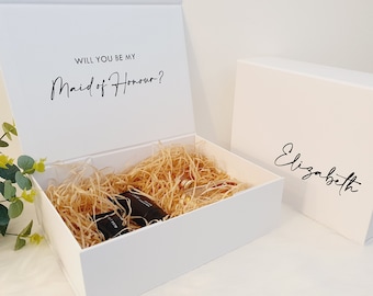 MAGNETIC BLACK WHITE Personalised gift box | Bridal Groomsmen Bridesmaid Godparents | Christening | Bridesmaid Proposal | Maid of Honour box