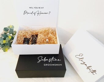 MAGNETIC BLACK WHITE Personalised gift box | Bridal Groomsmen Bridesmaid Godparents | Christening | Bridesmaid Proposal | Maid of Honour box