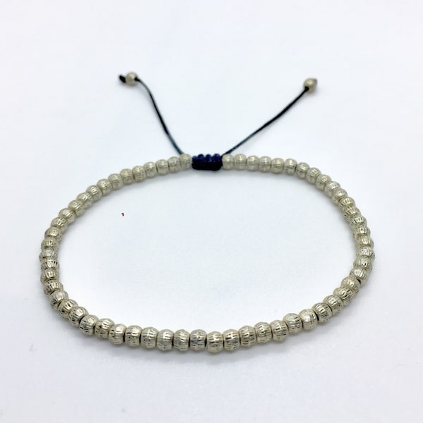 pulsera minimal, pulsera para mujer, pulsera de bolas, regalo de cumpleaños, pulseras de cuenta de zamak, pulsera apilable, pulsera boho