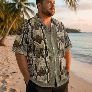 スネークプリントのハワイアンシャツ、プラスサイズシャツ、10XLサイズ、オーバーサイズシャツ、アロハトップ、トロピカルビーチシャツ、サマーバケーションTシャツ | SNAKE777