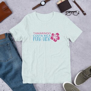 Costa Rica Tamarindo Grafik Hibiskus Unisex T-Shirt