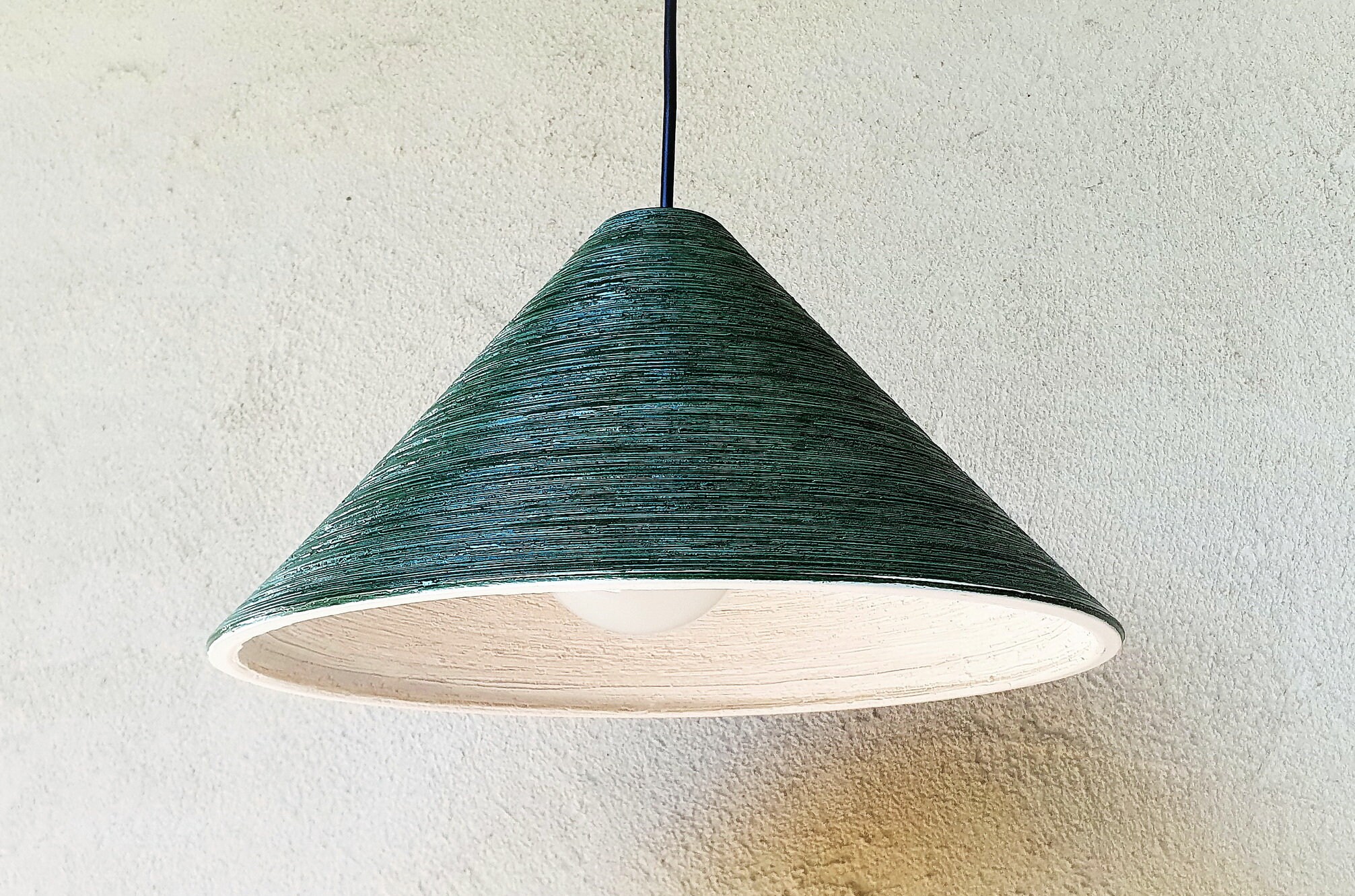 Green kitchen 2024 pendant lights