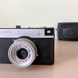 Vintage Smena-8m Film Camera: USSR Lomo T-43 Lens & Case