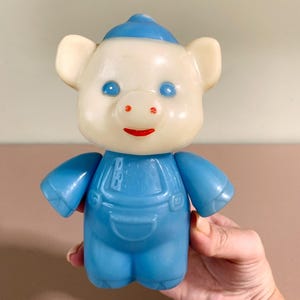 Cerdo azul soviético vintage, juguete de plástico de los años 70, cerdito coleccionable, animal retro de la URSS, personaje de dibujos animados para niños, regalo nostálgico