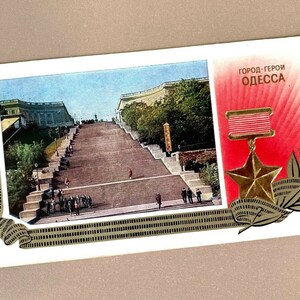 Odesa Hero City Folha de Ouro Em Relevo Cartão Dobrável do Dia da Vitória URSS 1981 Memorial Veteranos da Segunda Guerra Mundial Pravda