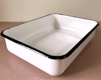 Heavy Duty Enamelware Tray USSR 1960s Vintage ЛМЗ Soviet Kitchenalia Instrument Dish Farmhouse Decor
