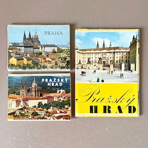 3x Set di cartoline souvenir del Castello di Praga degli anni '70 + 2 pieghe a fisarmonica Cartoline pieghevoli a fisarmonica da viaggio della Cecoslovacchia, cartoline per le vacanze