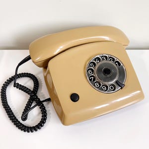Kapsch Rotary Phone 1986 Austria Mustard Vintage Desktop Telephone Office Home Collectible Retro Tech Gift