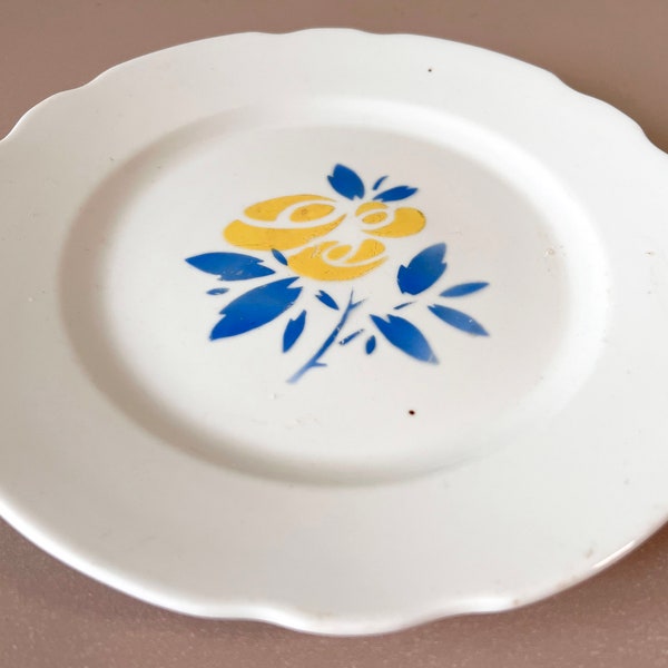 Ukraine Flag Color Korosten Gilded Dinner Plates Vintage Porcelain Soviet USSR Kitchen Decor, Housewarming Gift, Vintage Tableware