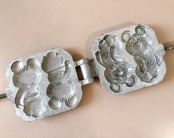 Mishka Bear Moscow Olympics Metal Cookie Mold Bakeware Pan Biscuit Soviet Baking, Vintage Kitchen, Cooking Utensils
