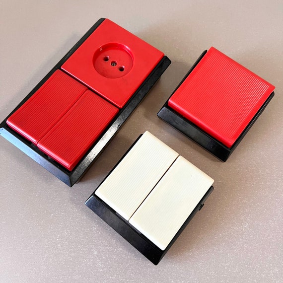 ソビエトvintage   3個セッ ヴィンテージ ソビエト電気スイッチとソケット 3 個セット
